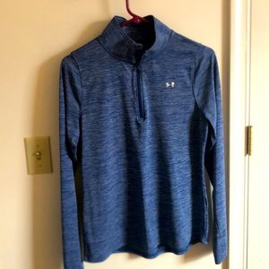 Women’s UnderArmour HeatGear Long Sleeve zip-up